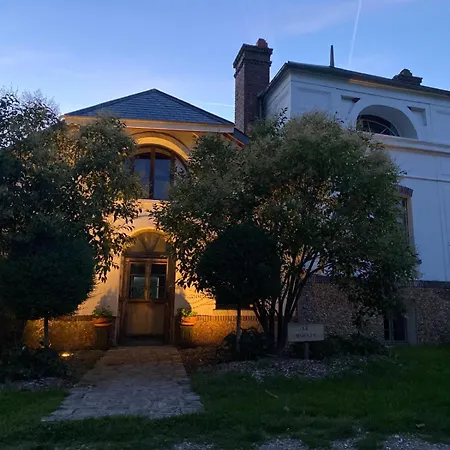 Château De La Bûcherie 3*