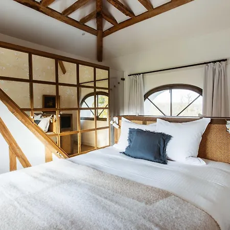 Chateau De La Bucherie 3*